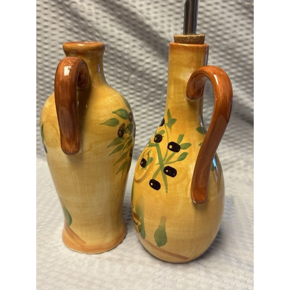 Vintage Pfaltzgraff Olive Grove Oil & Vinegar Jars w/drizzle‎ Spout RARE